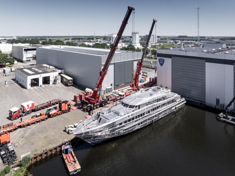 rubengriffioen_yn21150-joining_heesenyachts_dji_0702.jpg