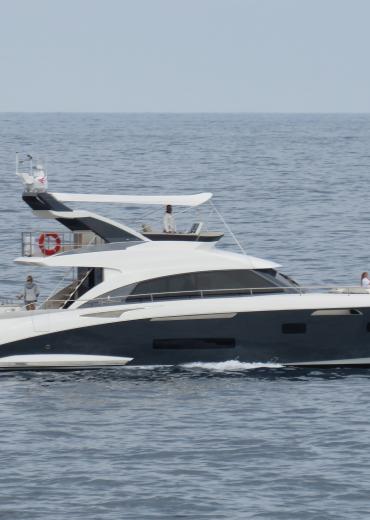 NL18.120 Sichterman Cor D Rover Design dutch motor yacht 