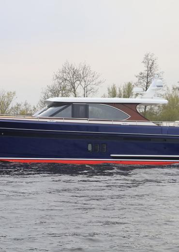 NL18.121 steeler yachts performance 60S centre sleeper dutch motor yacht 01
