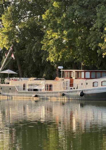 Brouwer Zaandam Gaastmeer custom Dutch motor yacht Liberté for sale