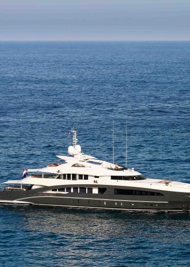  heesen omega architects custom dutch motor yacht 01
