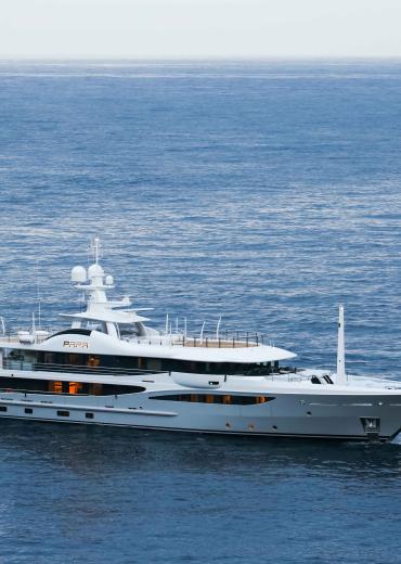 Amels Damen Yachting Tim Heywood Limited Edition dutch motor yacht Papa for sale