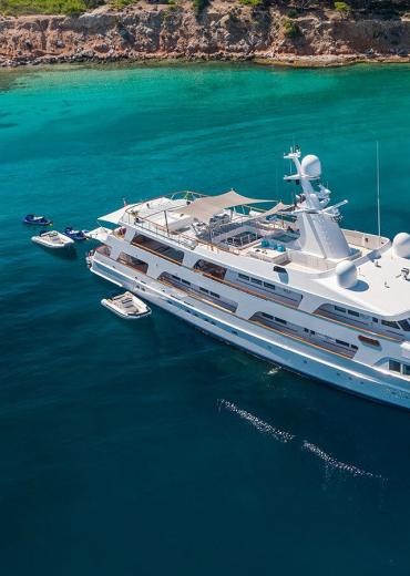 NL55.019 Feadship van Lent de Voogt Naval architects custom dutch motor yacht 01