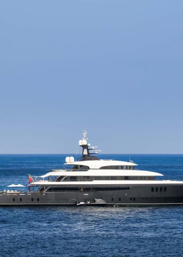  Icon Yachts Redman Whitely Dixon (RWD) custom dutch motor yacht 01
